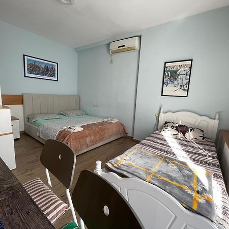 Enjoy Travel Cute Studio Apartment Tirana Esterno foto